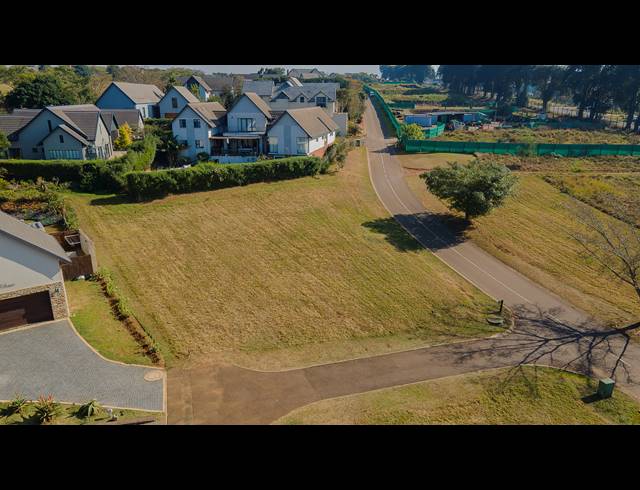 914M² VACANT LAND FOR SALE IN COTSWOLD DOWNS GOLF & COUNTRY ESTATE